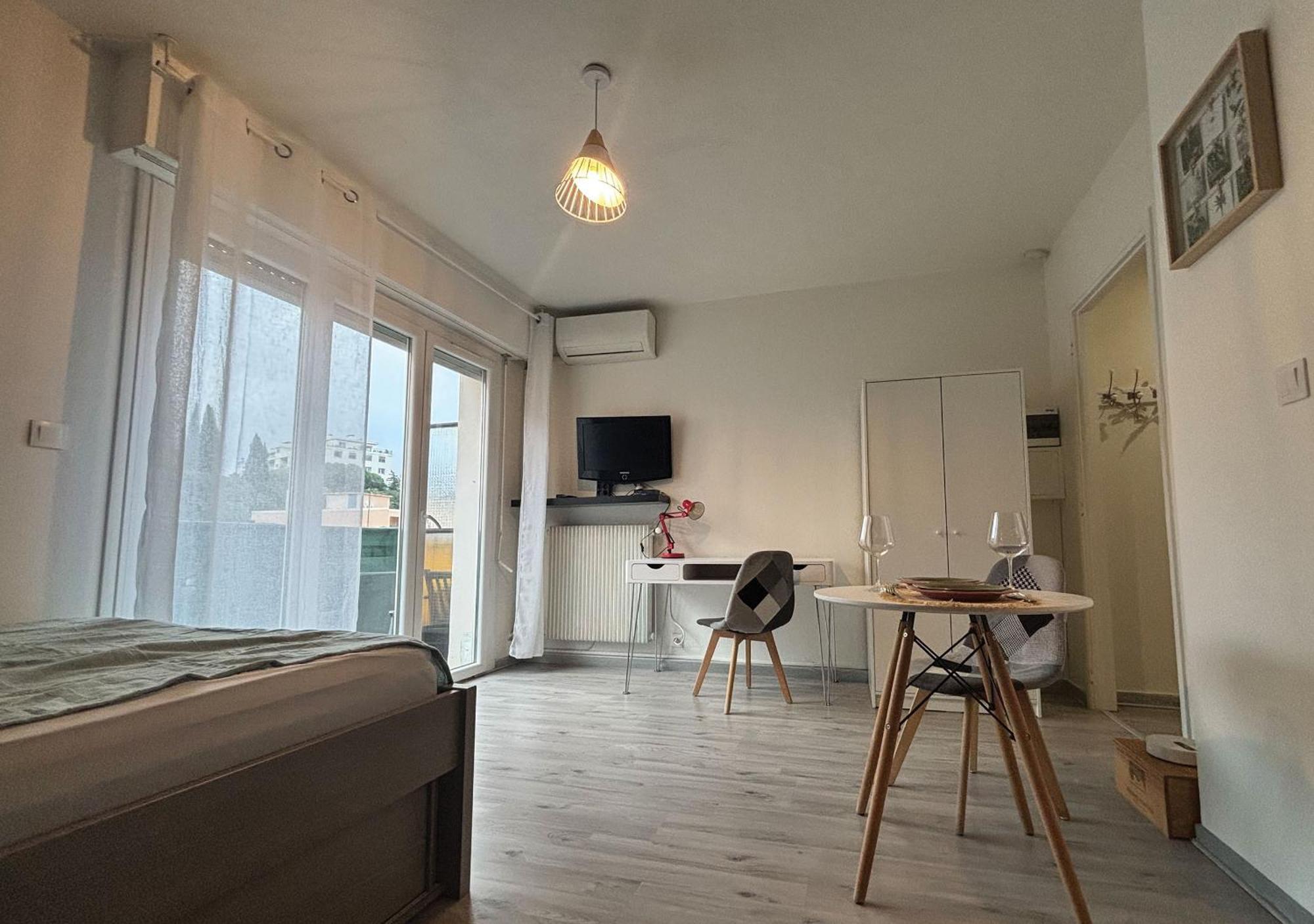 Charming Studio In Nice 2-Min Walk To The Sea Экстерьер фото